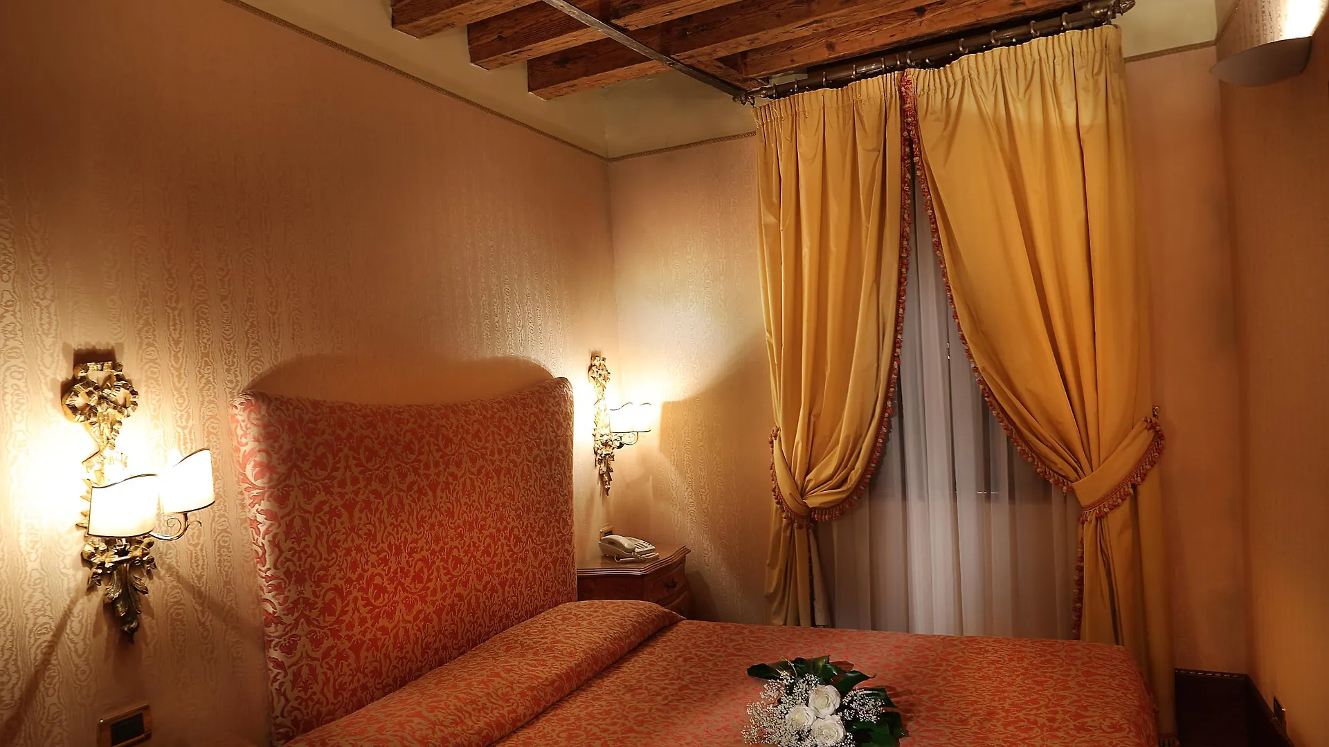 ונציה Hotel Colombina