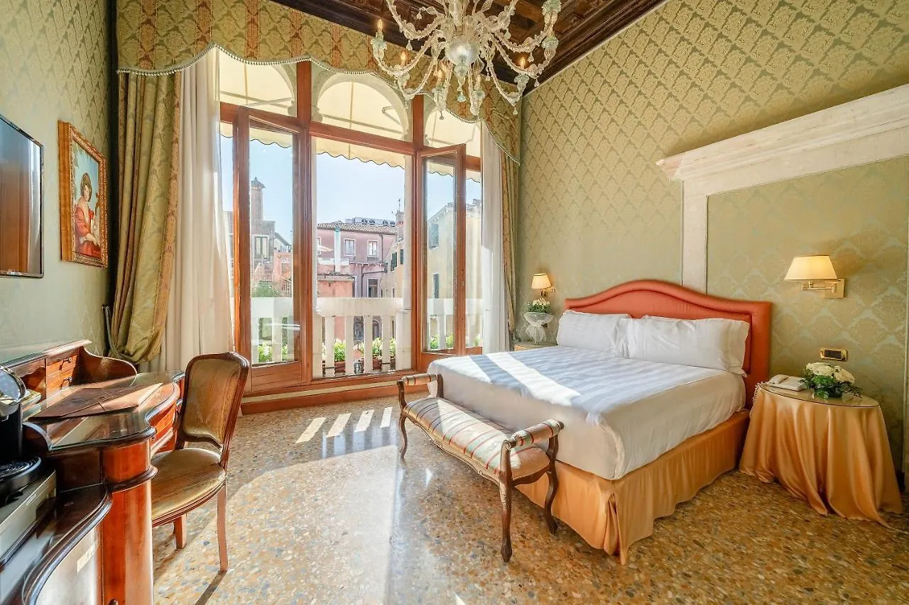 ונציה Hotel Colombina