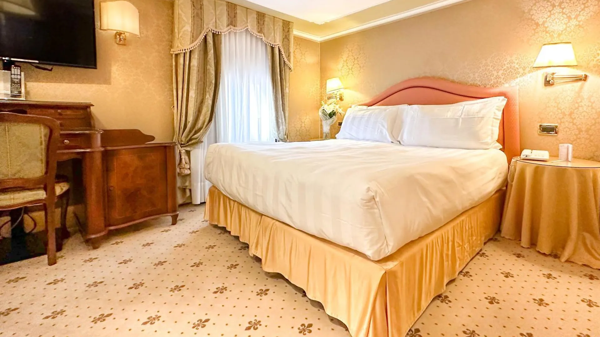 ונציה Hotel Colombina