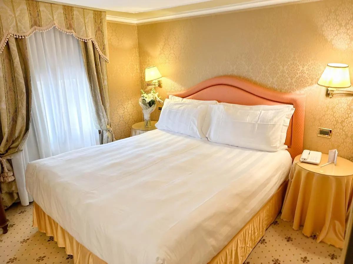 Hotel Colombina Venezia