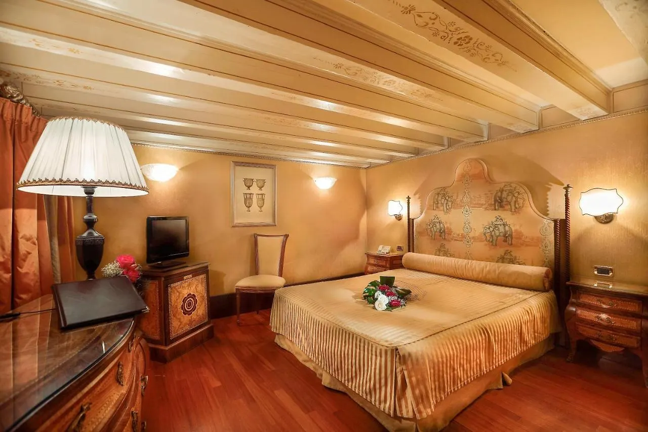 Hotel Colombina Venezia